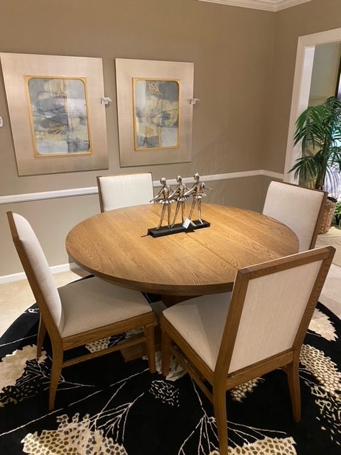 E-Showroom - Russell's Furniture